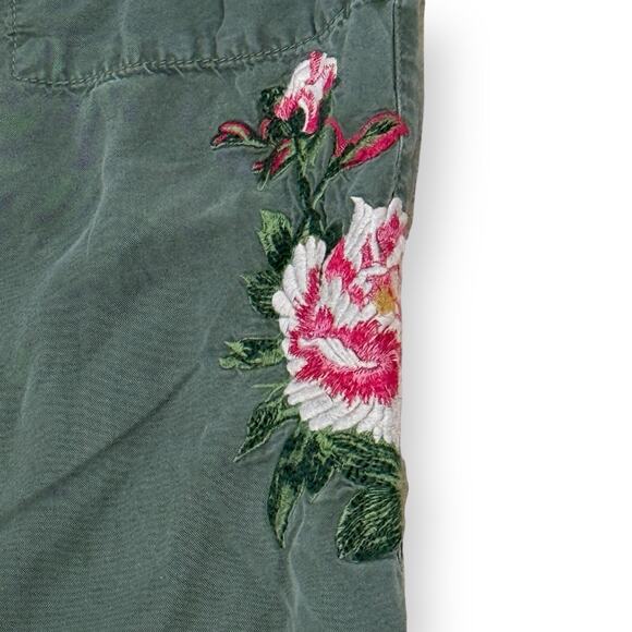 Postmark Anthropologie Jarvis Floral Embroidered Joggers Pants Large Army Green - Picture 7 of 14